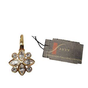 SAL Gold Tone Floral Pendant With Swarovski Full Lead Crystal By Savvy